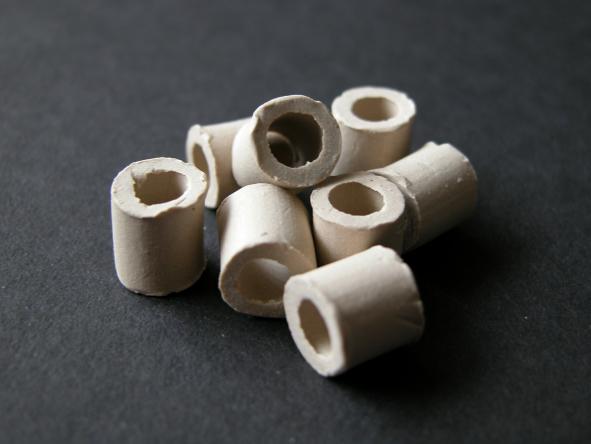 Ceramic ring filter media